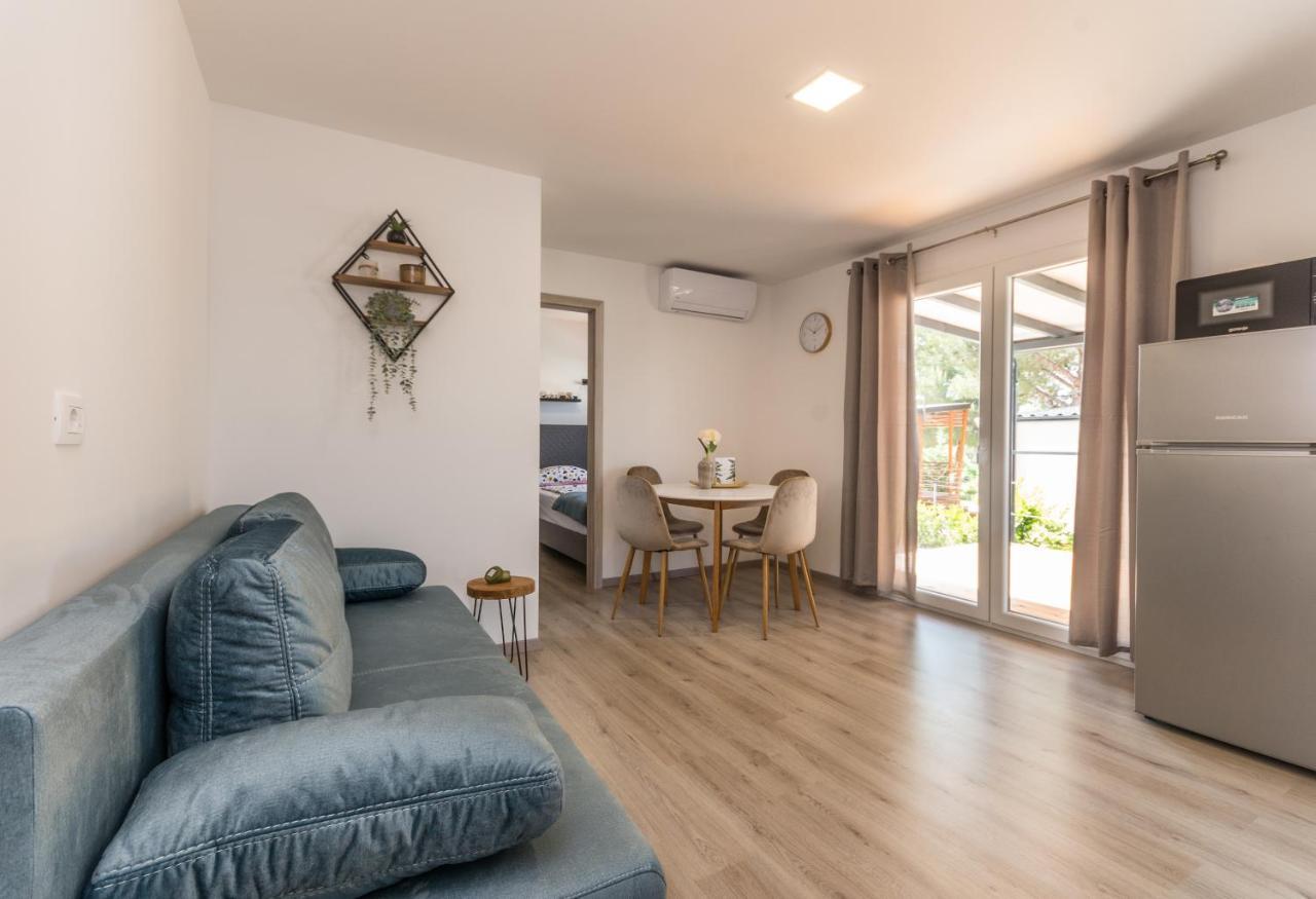 ビオグラード・ナ・モル Mobile House Mmヴィラ エクステリア 写真